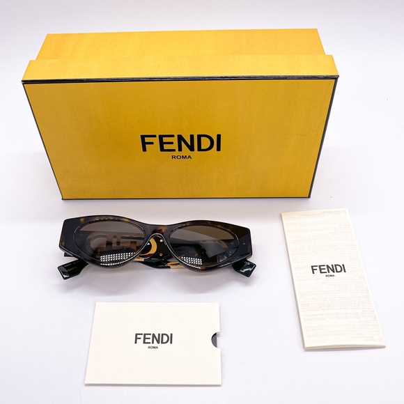 NEW FENDI FE40049I 52E NEW COLLECTION WOMEN’S SUNGLASSES FENDI FE 40049I - Picture 14 of 15